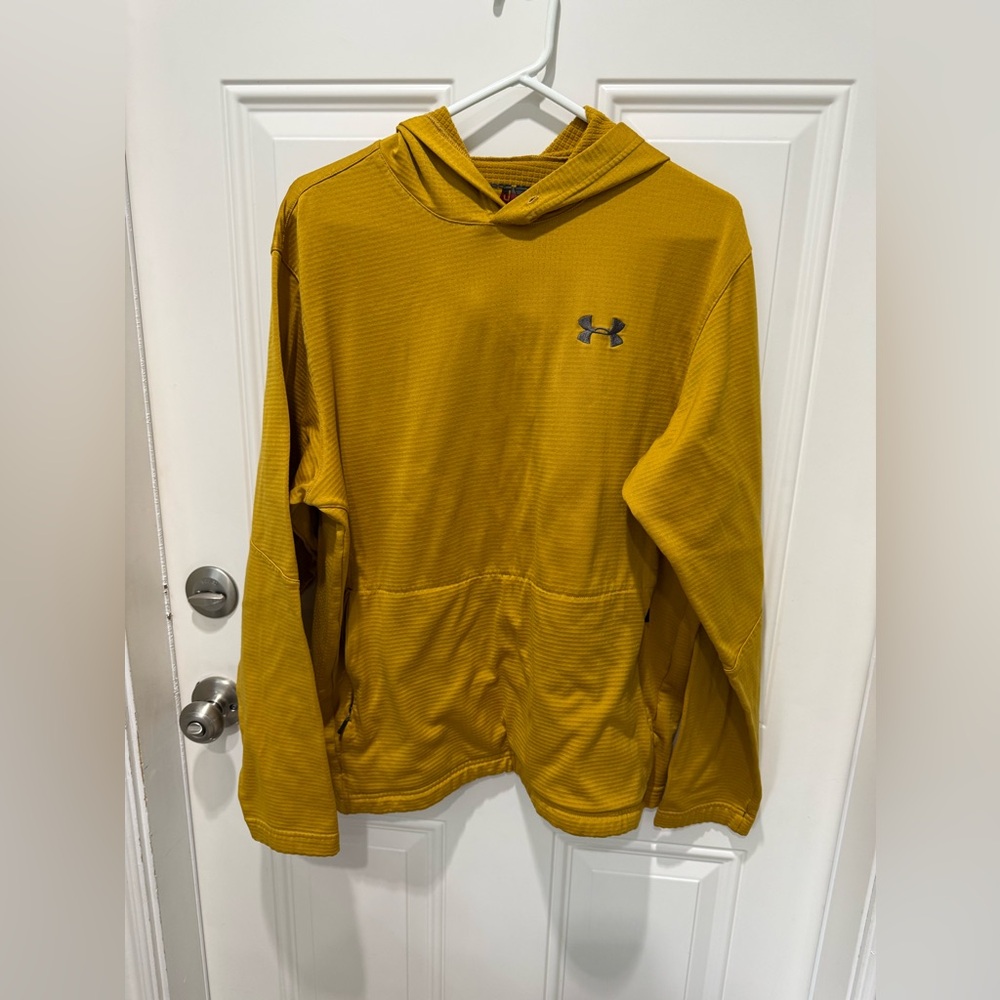 Under Armour Men's Hooded Performance Pullover in Mustard